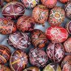 В брюссельских парках припрятали 505 тысяч шоколадных яиц на Пасху