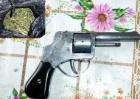 Оперативники изъяли у жителя Невинномысска револьвер и наркотики