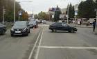 В центре Ставрополя столкнулись три автомобиля, есть пострадавшие