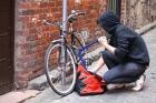 В Невинномысске 14-летняя девочка украла дорогостоящий велосипед
