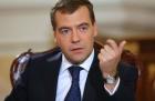 Медведев поручил ведомствам решить вопрос размещения в СКФО производства для ТЭК