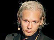 Основателя сайта Wikileaks обвиняют в шпионаже