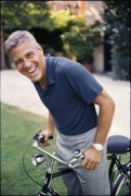 Джордж Клуни снова здоров!