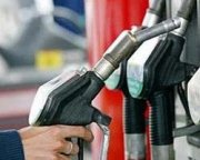 Цены на бензин шокируют водителей