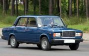 «Любимая» машина россиян Lada 2107 будет собираться в Ижевске