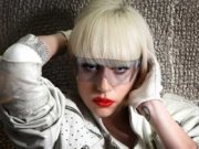 Леди Гага сделает операцию