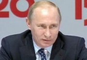 Владимир Путин защитил россиян от «дурно пахнущих огурцов-убийц»