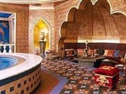 Истамбул снова открыл свои популярные бани