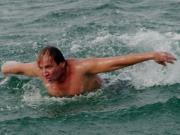 Марафонец-пловец из Украины проплыл 90 км за 40 часов
