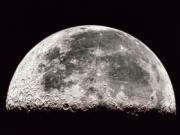 Обнаружены новые вещества на Луне