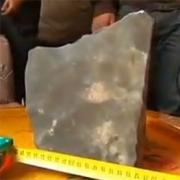 Дождь из 10-килограммовых метеоритов обрушился на Китай