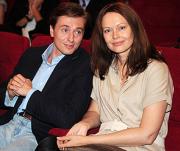 Жена Сергея Безрукова тяжело переносит беременность
