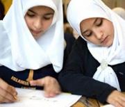 Прокуратура запретила носить хиджабы в светских школах края