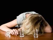 Найден способ борьбы с женским алкоголизмом