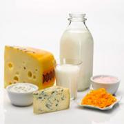 Какие молочные продукты помогают избежать переломов
