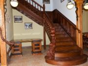 almenda.ru - деревянные лестницы из бука