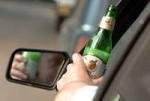 Пожилым людям, перед тем как сесть за руль автомобиля нельзя пить ни капли алкоголя