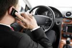 Опасен любой разговор по телефону во время управления автомобилем