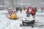В парке Победы прошел традиционный слет Дедов Морозов