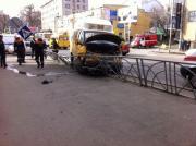 Три человека пострадали в ДТП с маршруткой в Ставрополе