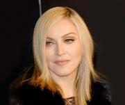 Мадонна подтолкнула Деми Мур к разводу