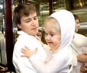 Иван Жидков и Татьяна Арнтгольц впервые показали дочь