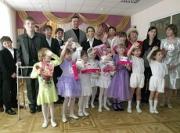 Губернатор поздравил воспитателей детского дома с женским праздником