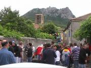 Тысячи паломников надеются спастись от «апокалипсиса» у «мистической» горы во Франции